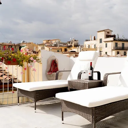 بيت ضيافة The Dream Terrace - Elena Grey