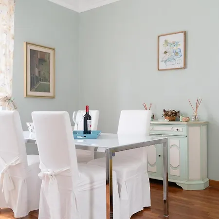 بيت ضيافة The Dream Terrace - Elena Grey *